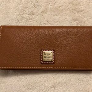 Dooney & Bourke Slim Wallet